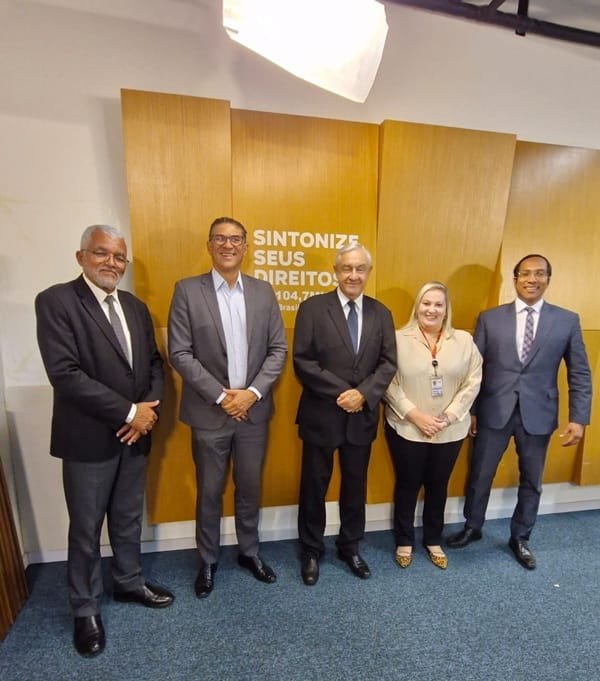 Na foto, Valter Lima, Frank Santa Cruz, Edgar Lisboa, Ana Cláudia Possati e Mario Amaral